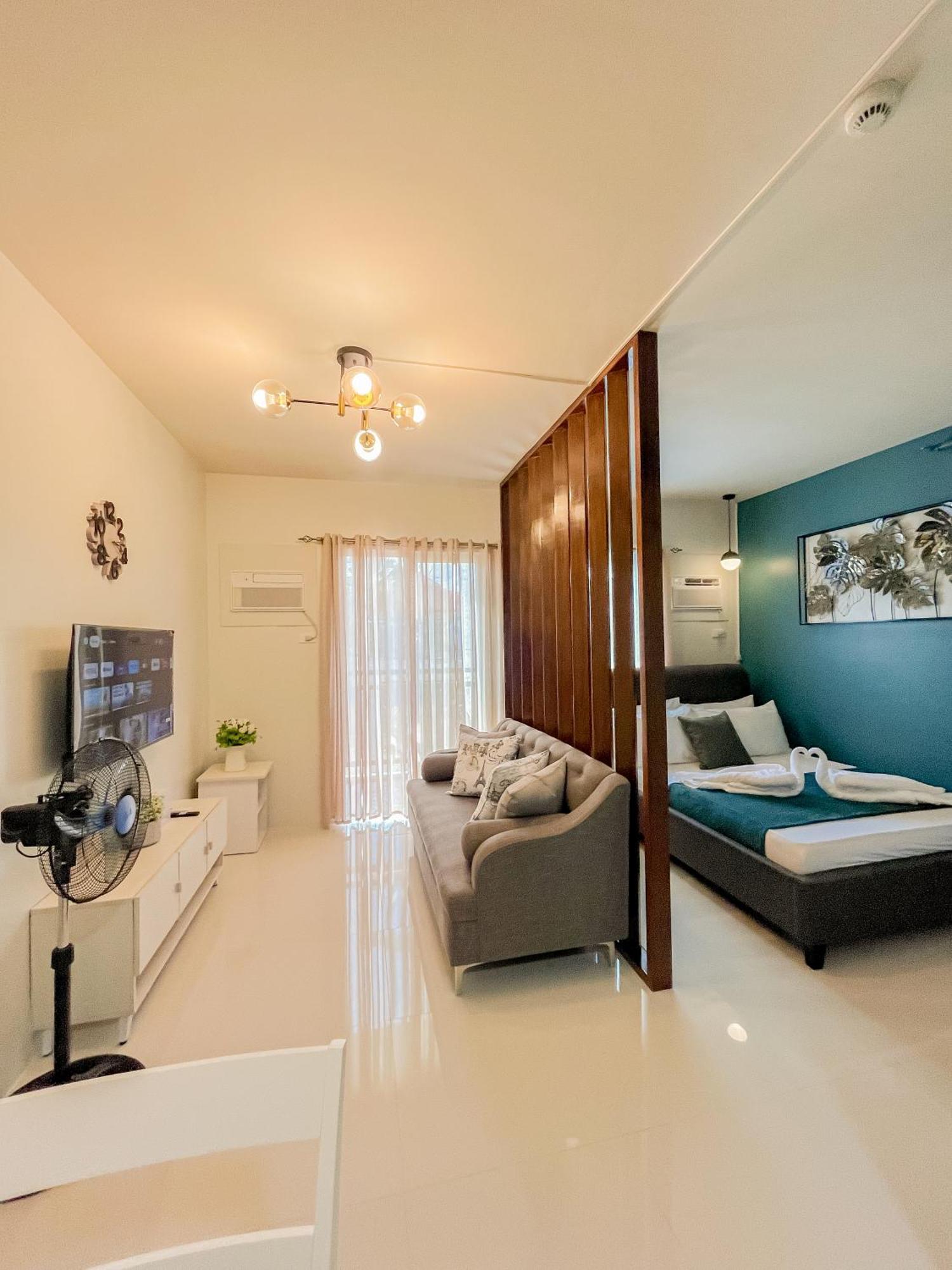 2 Bedroom And Studio Apartments With Private Pool And Gym In Vista Manors Verdant Puerto Princesa Εξωτερικό φωτογραφία
