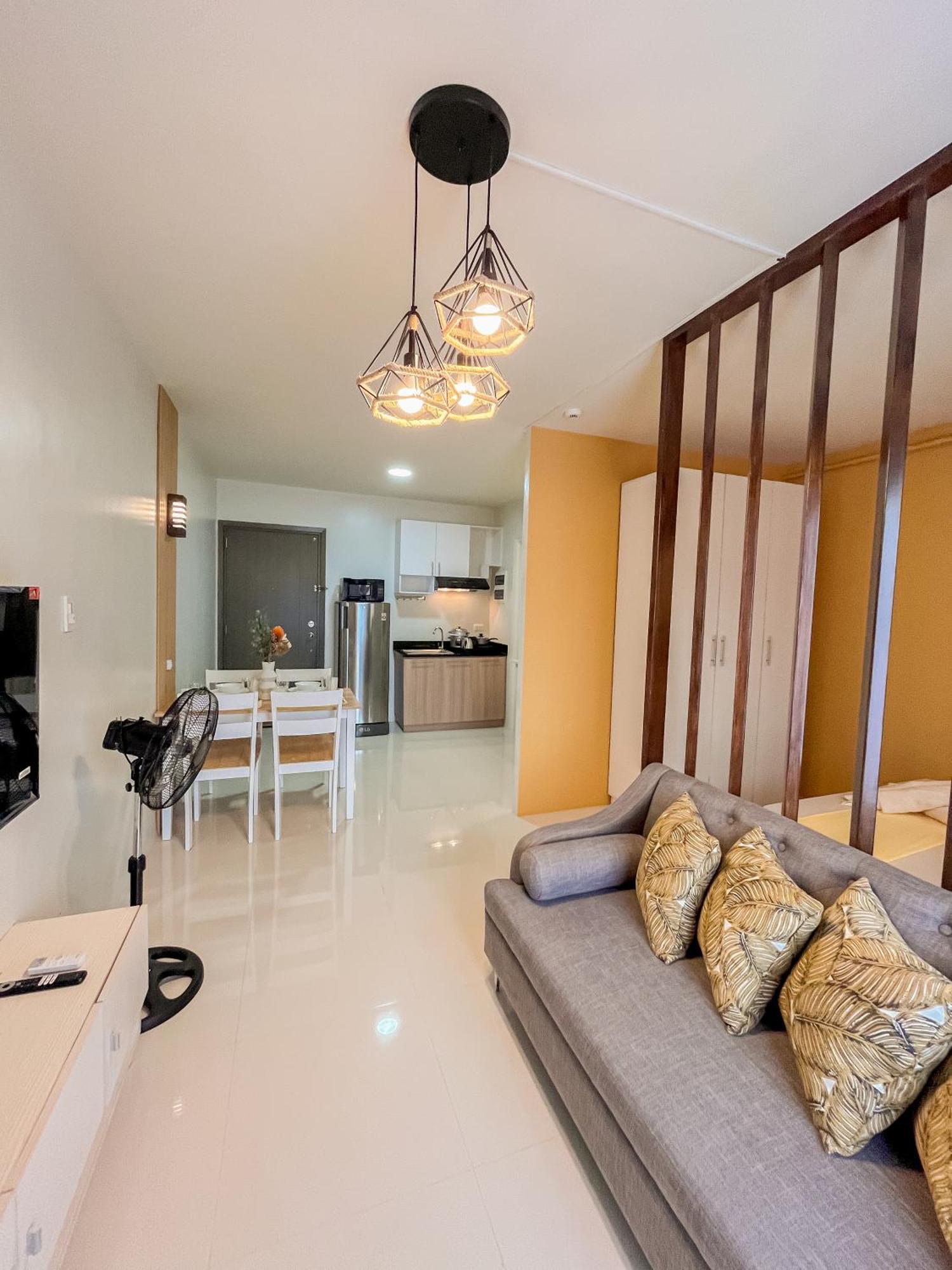 2 Bedroom And Studio Apartments With Private Pool And Gym In Vista Manors Verdant Puerto Princesa Εξωτερικό φωτογραφία